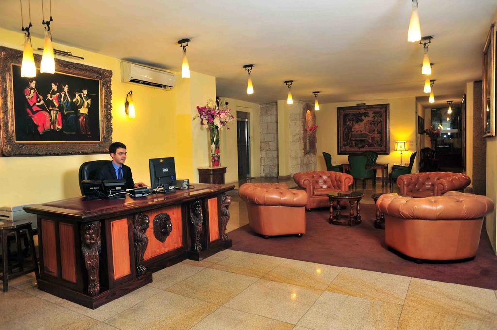 Arcada Marina Hotel Jounieh Exterior photo