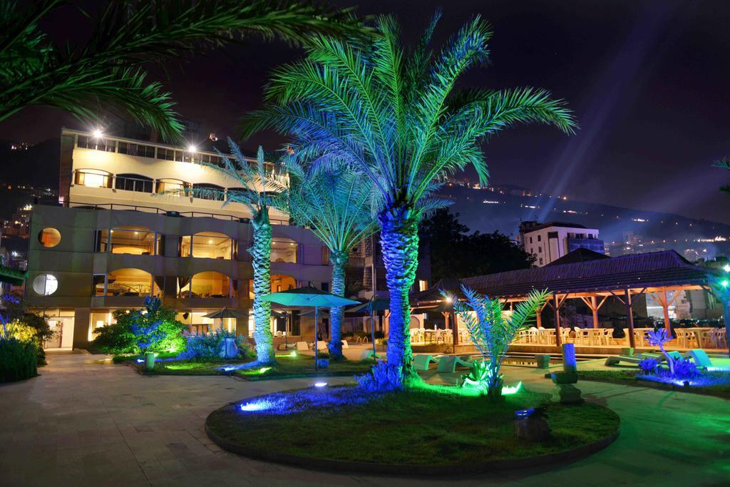 Arcada Marina Hotel Jounieh Exterior photo