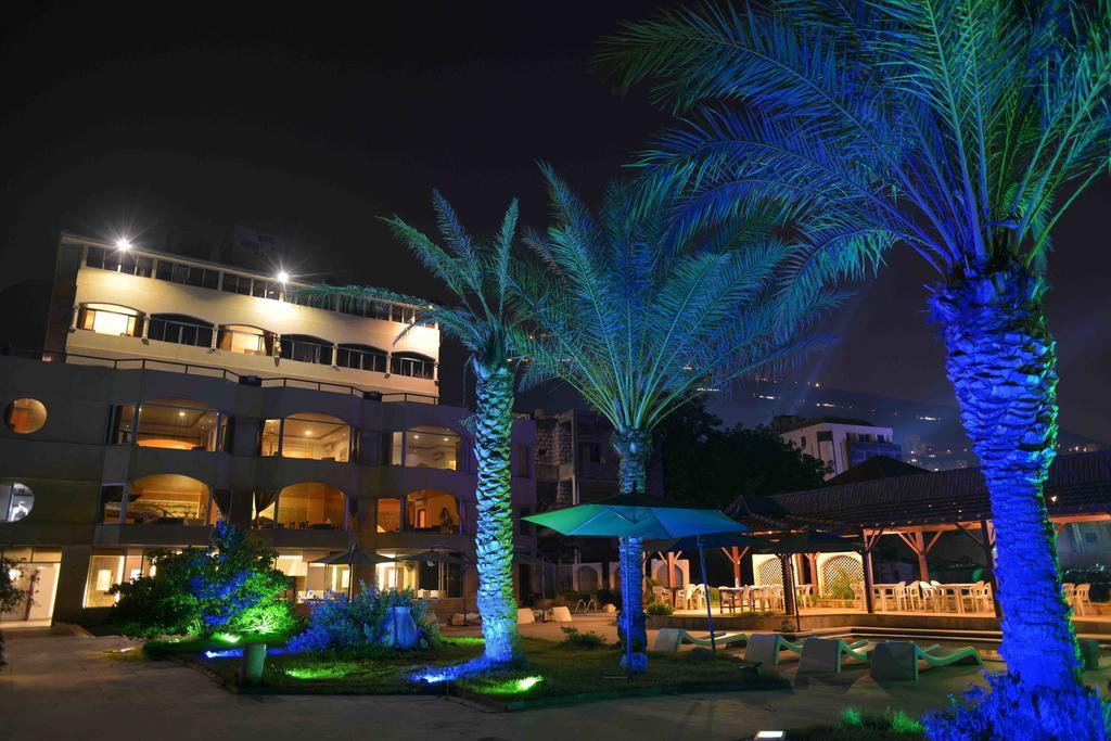 Arcada Marina Hotel Jounieh Exterior photo