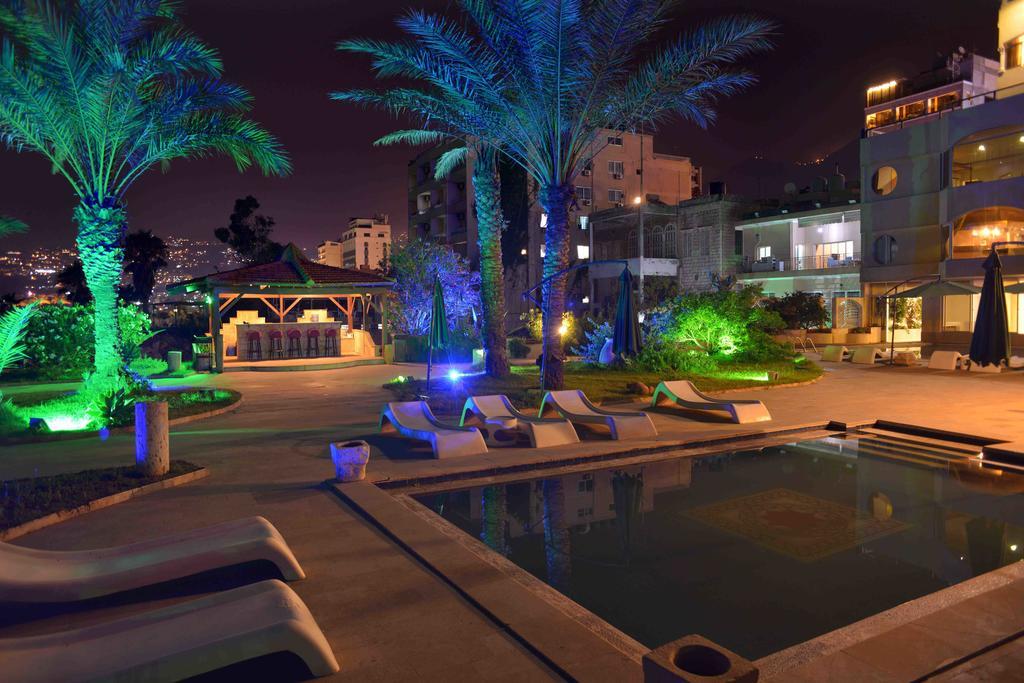 Arcada Marina Hotel Jounieh Exterior photo