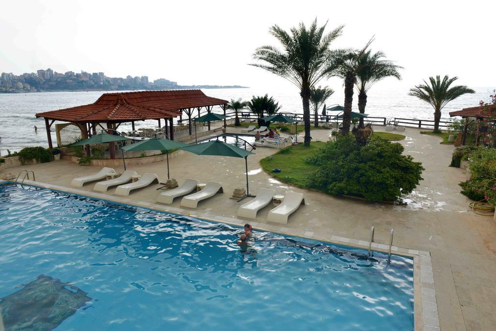 Arcada Marina Hotel Jounieh Exterior photo