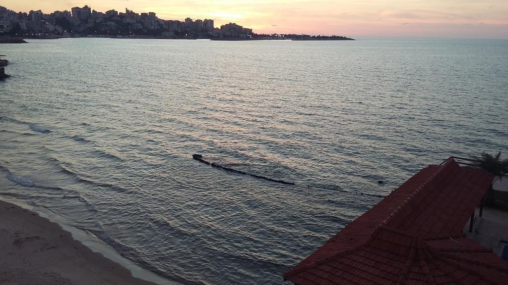Arcada Marina Hotel Jounieh Exterior photo