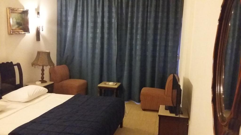 Arcada Marina Hotel Jounieh Exterior photo