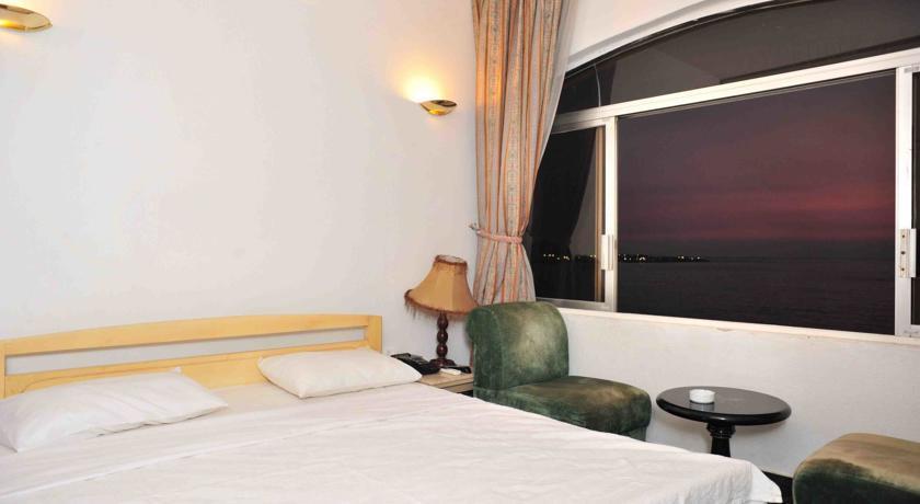 Arcada Marina Hotel Jounieh Exterior photo